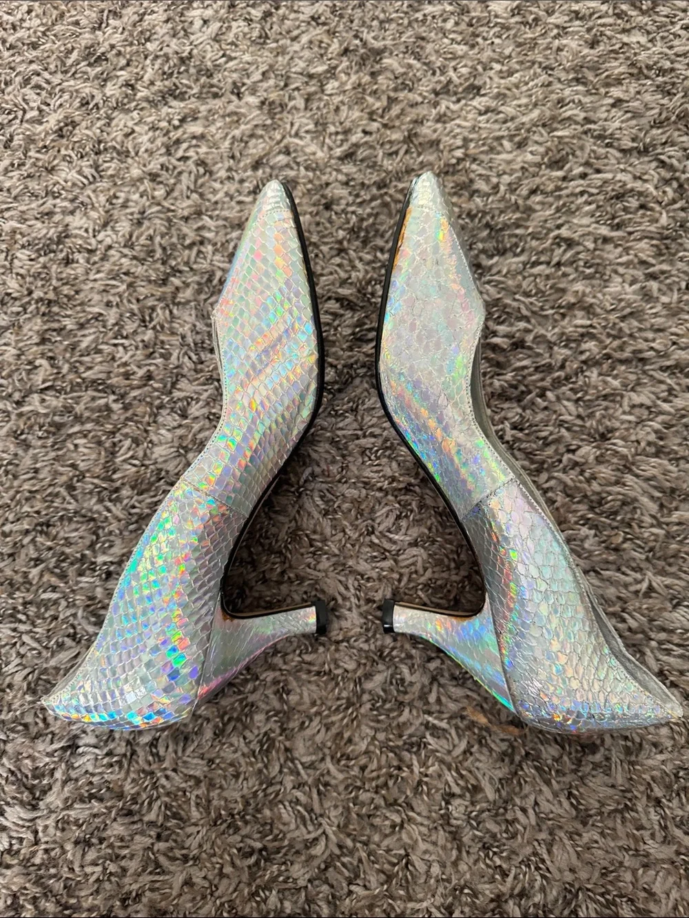 Iridescent Pointed-Toe Pumps - Holographic Silver